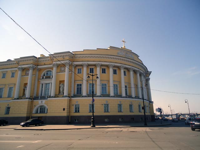 здание сената и синода в петербурге