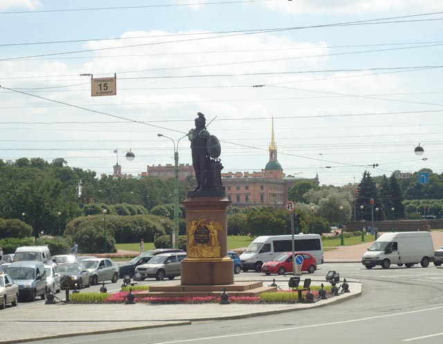 Марсово поле.Памятник А.В.Суворову.