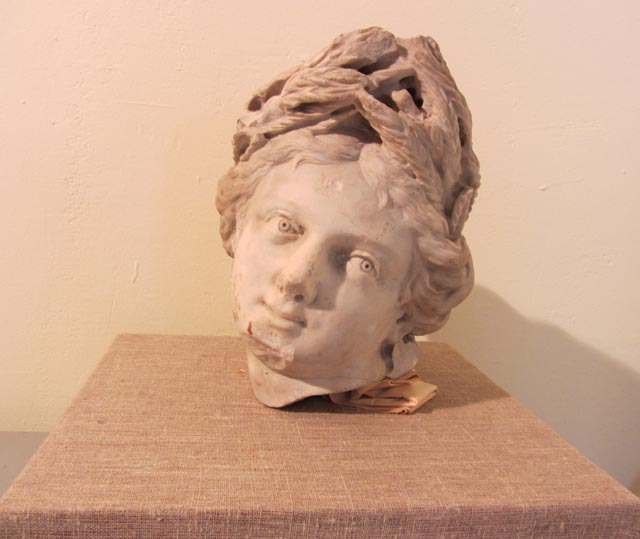 Приоратский дворец.Голова богини плодородия Цереры.Италия.XVIII век.