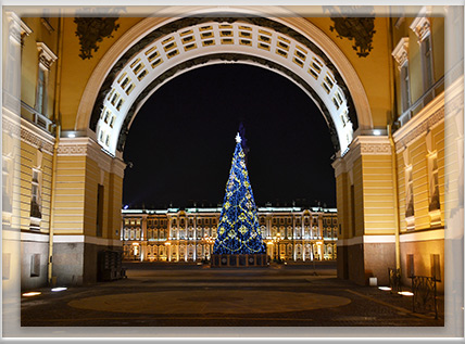 Новогодняя ель на Дворцовой площади