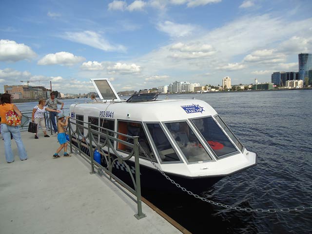 Водные маршрутки в Санкт-Петербурге